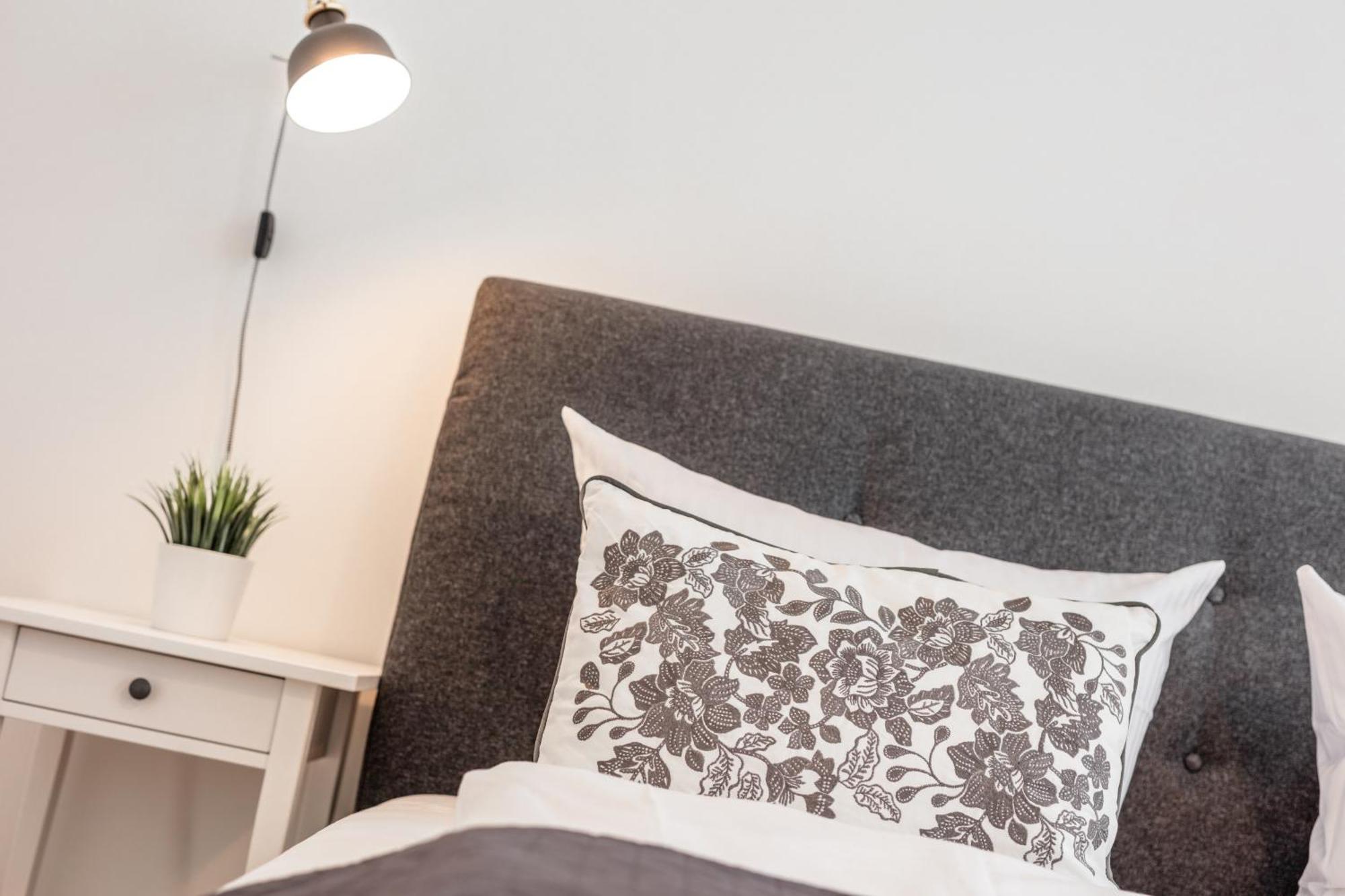 Goethe Palais Suite Charlotte 4P L Lift I Parkplatzi Zentrum I Helios Aue  Exterior photo